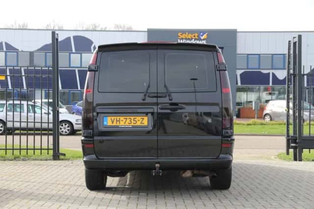Mercedes-Benz Vito (2014) thumbnail 2