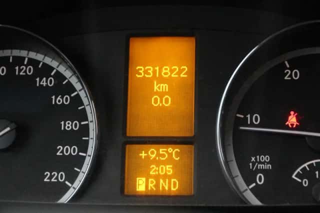 Mercedes-Benz Vito (2011) thumbnail 5