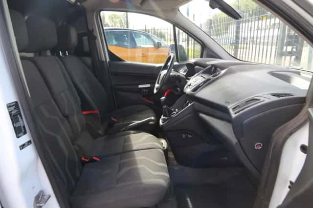 Ford Transit Connect (2015) thumbnail 5