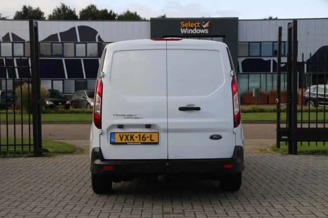Ford Transit Connect (2019) thumbnail 2