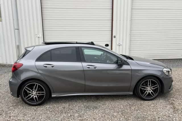 Mercedes-Benz A-Klasse (2015) thumbnail 3