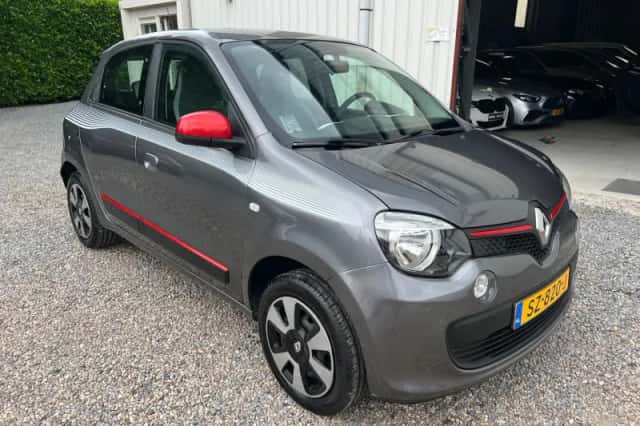 Renault Twingo (2018) thumbnail 2