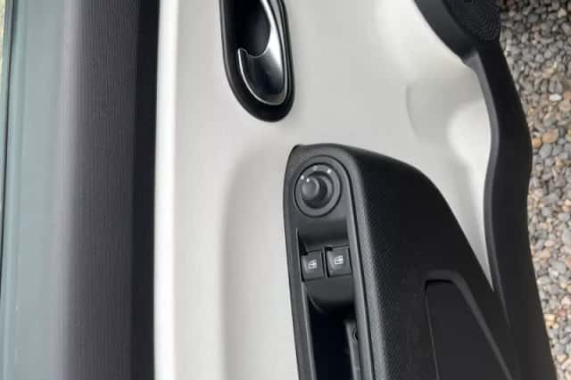 Renault Twingo (2018) thumbnail 4