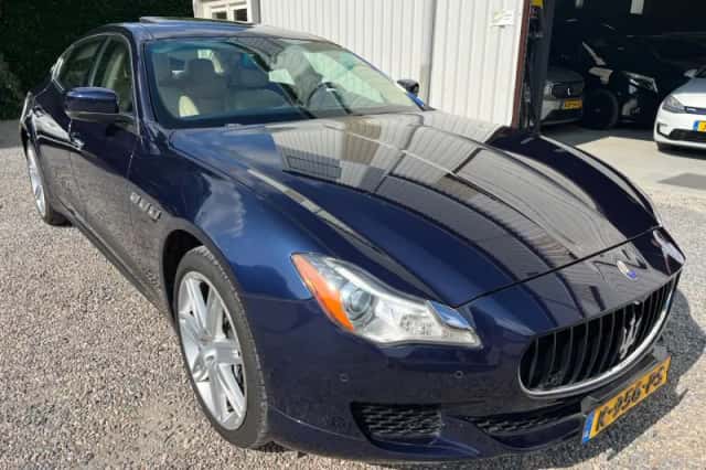Maserati Quattroporte (2014) thumbnail 2