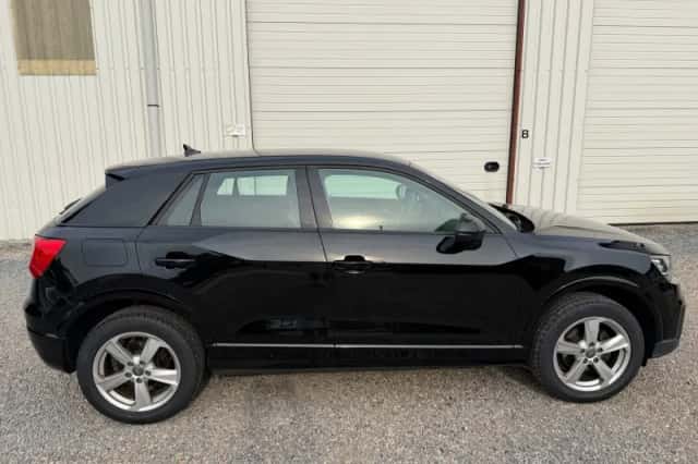 Audi Q2 (2019) thumbnail 3
