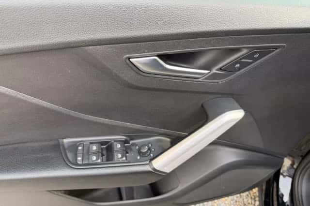 Audi Q2 (2019) thumbnail 5