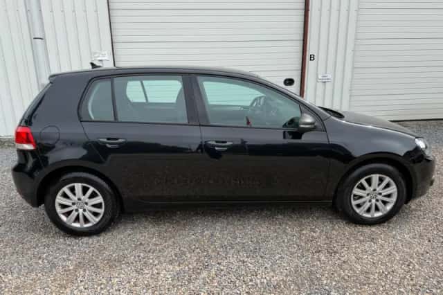 Volkswagen Golf (2012) thumbnail 3