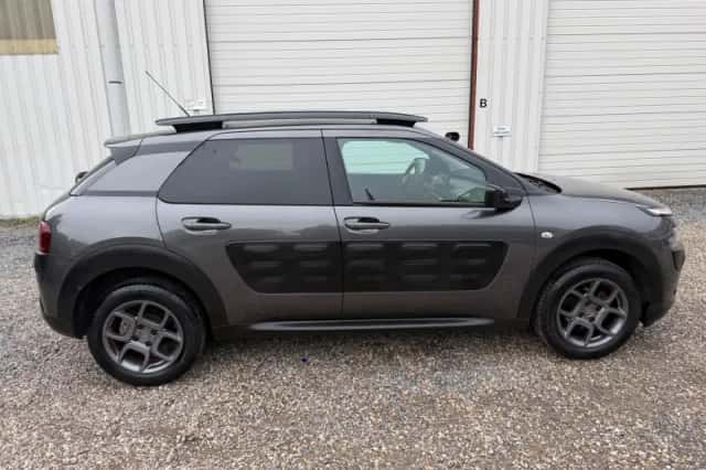 Citroën C4 Cactus (2017) thumbnail 3