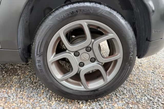 Citroën C4 Cactus (2017) thumbnail 5