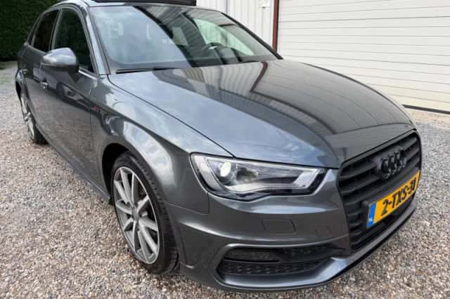 Audi A3 (2014) thumbnail 2