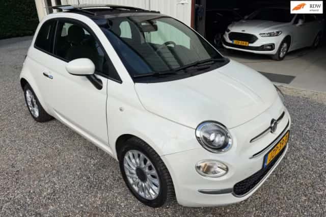 Fiat 500 (2021) thumbnail 1