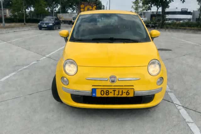 Fiat 500 (2010) thumbnail 6