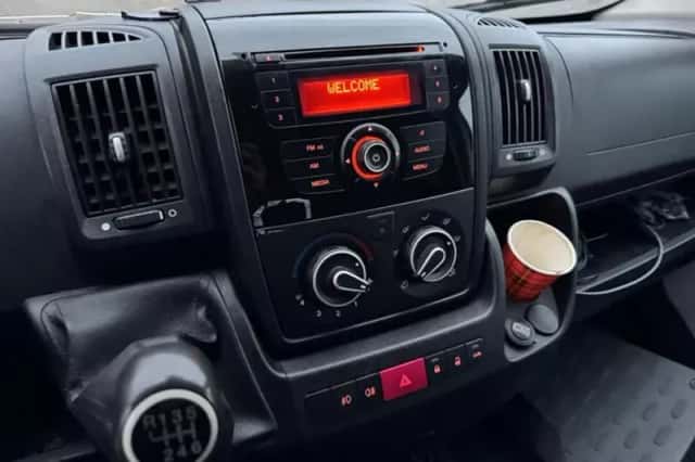 Peugeot Boxer (2013) thumbnail 4
