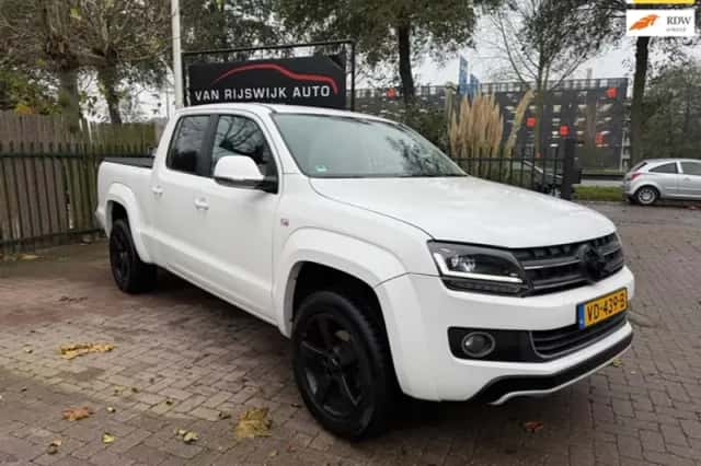 Volkswagen Amarok (2013) thumbnail 1