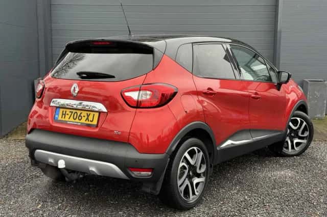 Renault Captur (2016) thumbnail 4