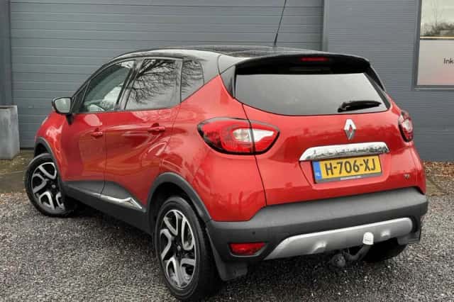 Renault Captur (2016) thumbnail 5