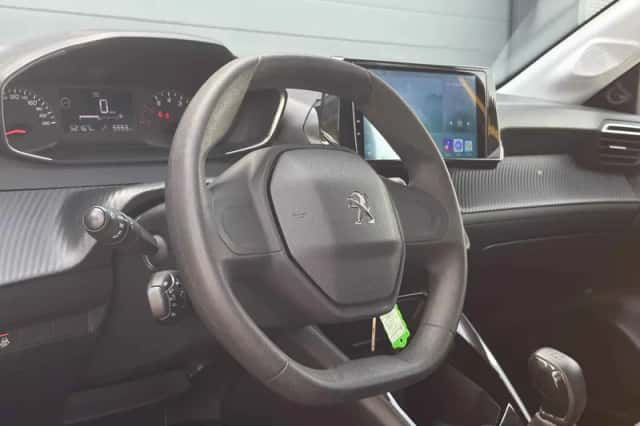 Peugeot 208 (2020) thumbnail 6