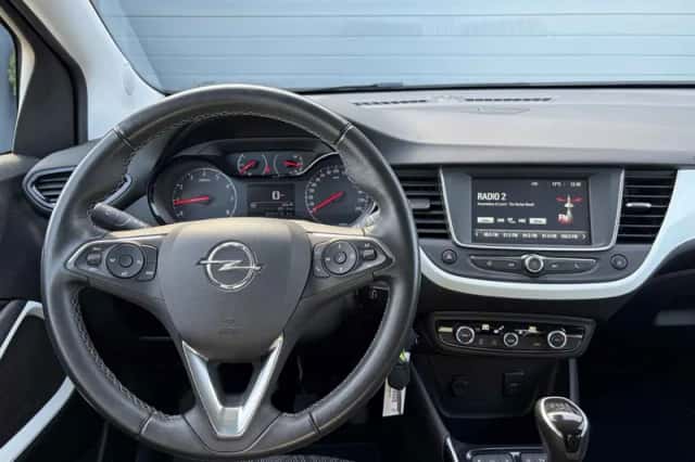 Opel Crossland (2020) thumbnail 3