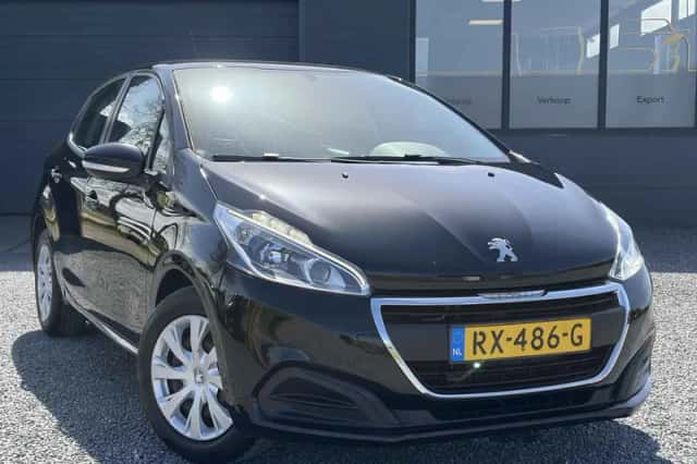 Peugeot 208 (2018) thumbnail 2