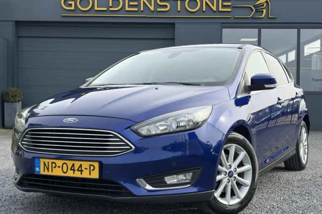 Ford Focus (2017) thumbnail 1