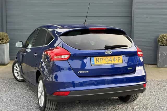 Ford Focus (2017) thumbnail 4