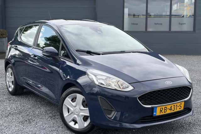 Ford Fiesta (2017) thumbnail 2
