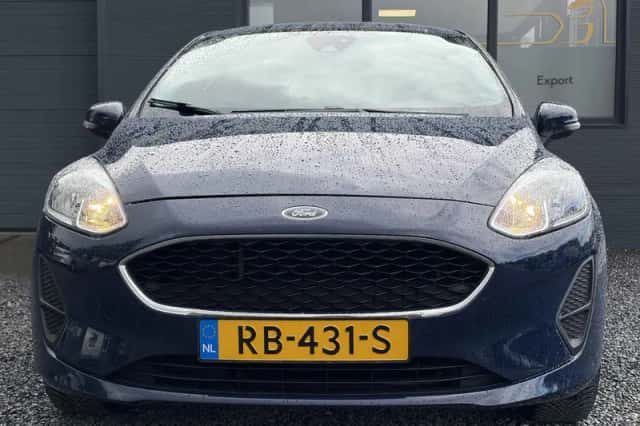 Ford Fiesta (2017) thumbnail 4