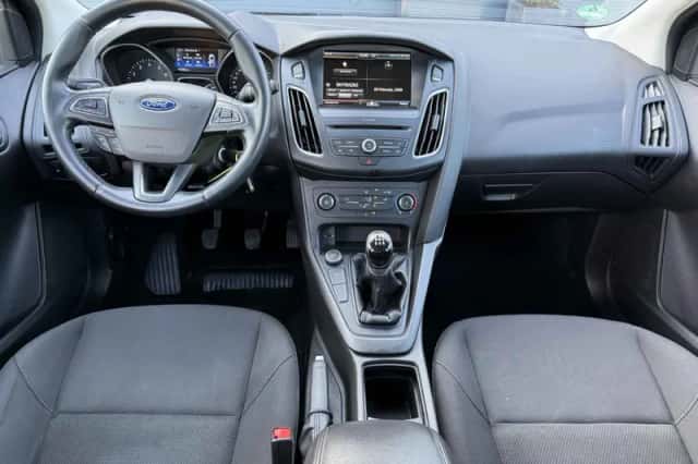 Ford Focus (2016) thumbnail 6