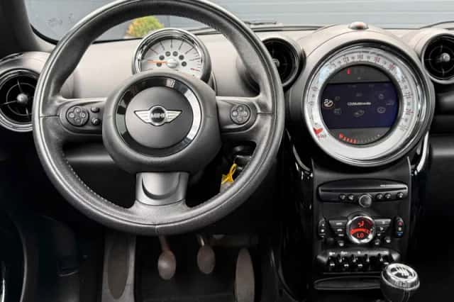 MINI Countryman (2014) thumbnail 3