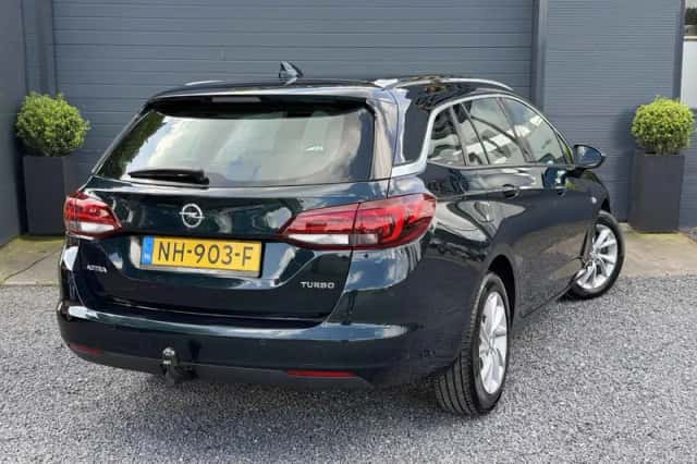 Opel Astra (2017) thumbnail 5