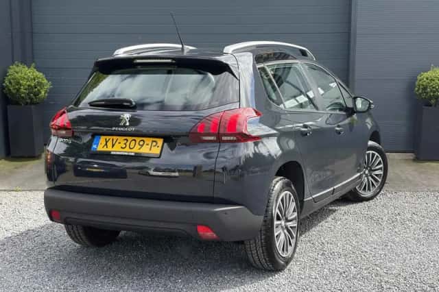 Peugeot 2008 (2019) thumbnail 4