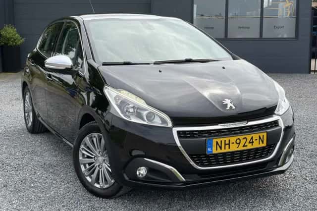 Peugeot 208 (2017) thumbnail 2
