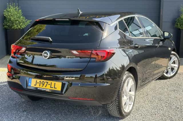 Opel Astra (2020) thumbnail 5