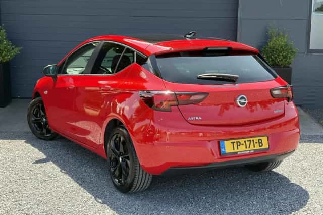 Opel Astra (2018) thumbnail 5