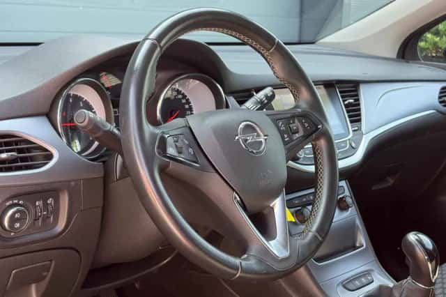 Opel Astra (2018) thumbnail 6