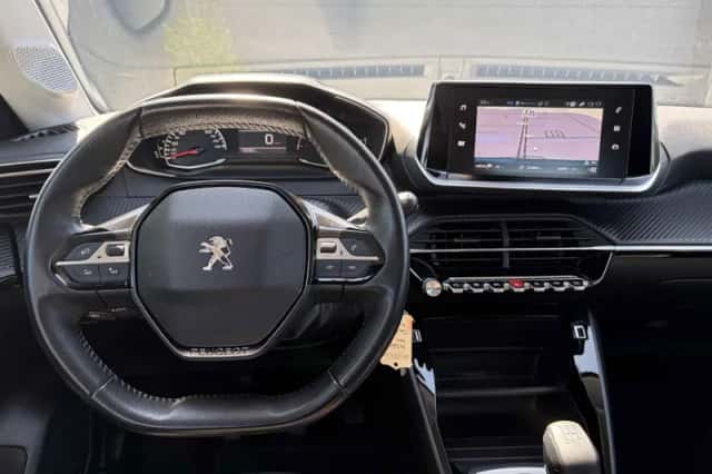 Peugeot 208 (2020) thumbnail 3