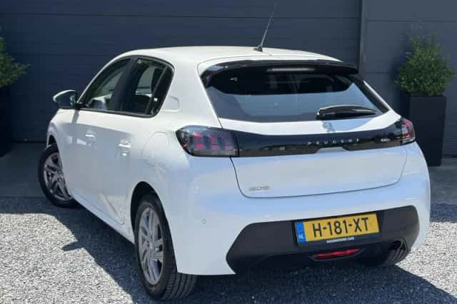 Peugeot 208 (2020) thumbnail 5