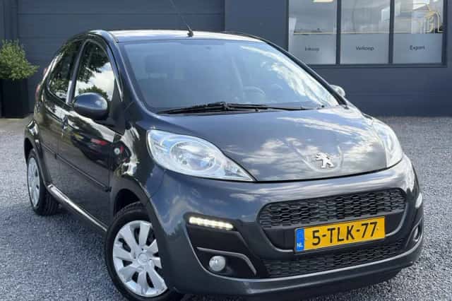 Peugeot 107 (2014) thumbnail 2