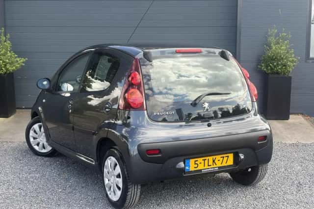 Peugeot 107 (2014) thumbnail 4