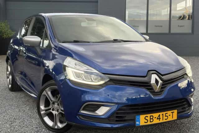 Renault Clio (2018) thumbnail 2