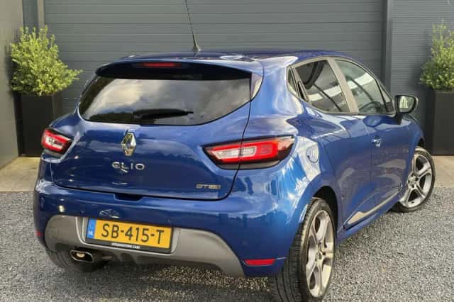 Renault Clio (2018) thumbnail 4