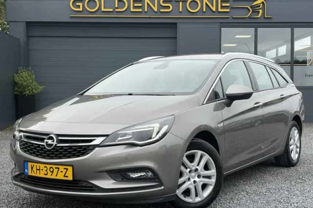 Opel Astra (2016) thumbnail 1