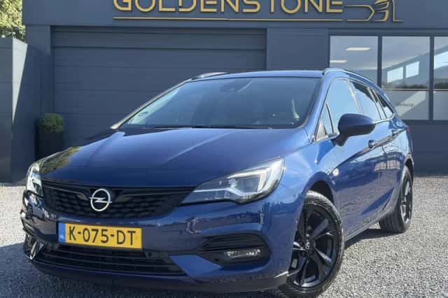 Opel Astra (2020) thumbnail 1