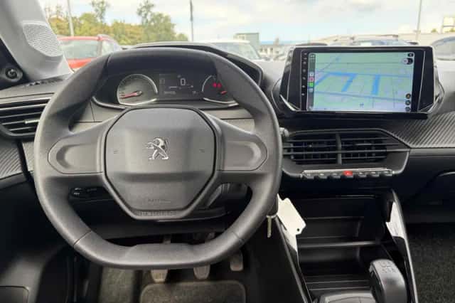 Peugeot 208 (2021) thumbnail 3