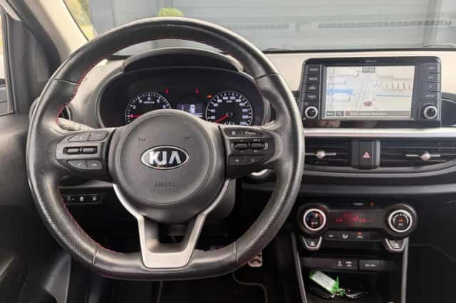 Kia Picanto (2018) thumbnail 3