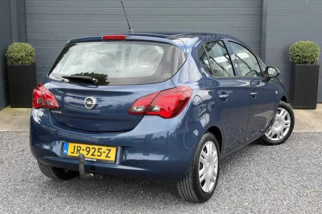 Opel Corsa (2016) thumbnail 4