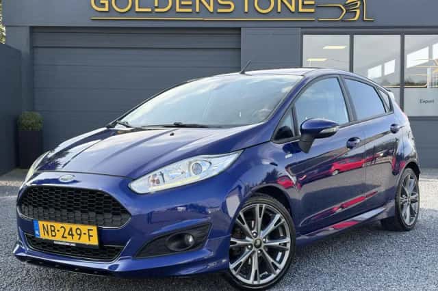 Ford Fiesta (2016) thumbnail 1