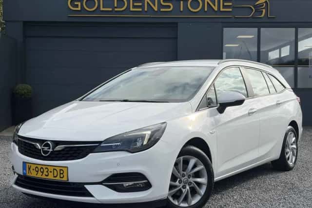 Opel Astra (2020) thumbnail 1