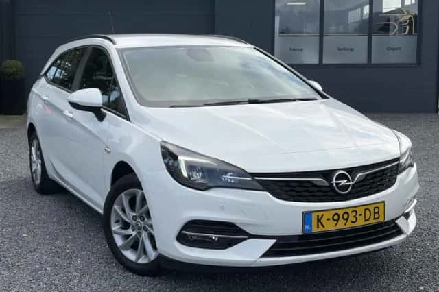 Opel Astra (2020) thumbnail 2