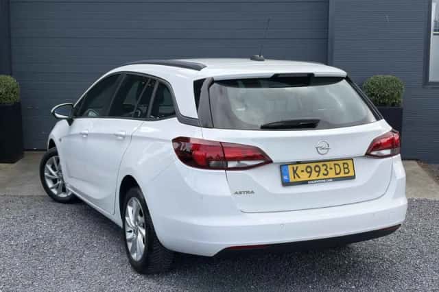 Opel Astra (2020) thumbnail 5